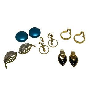 Vintage Lot of 5 sets of Clip on Earrings.  Gold tone hoops, Black fashion, Pine